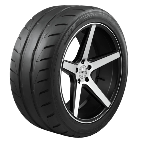 Nitto N207-240 225/40r18