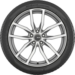 Yokohama BluEarth V905 225/55R16XL